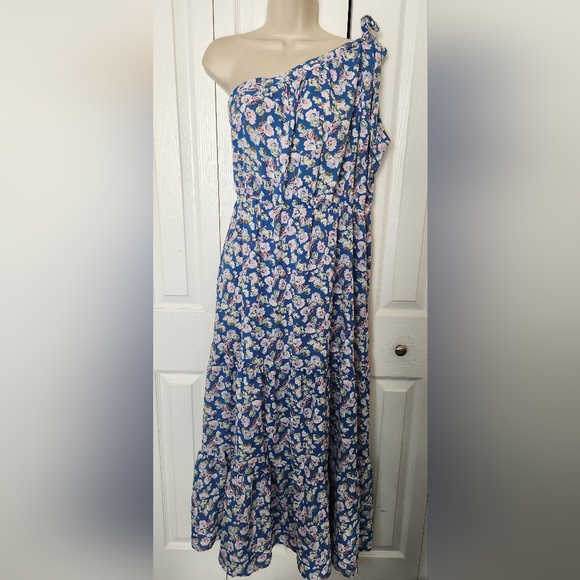Floral One Shoulder Dress - Picture 1 of 8